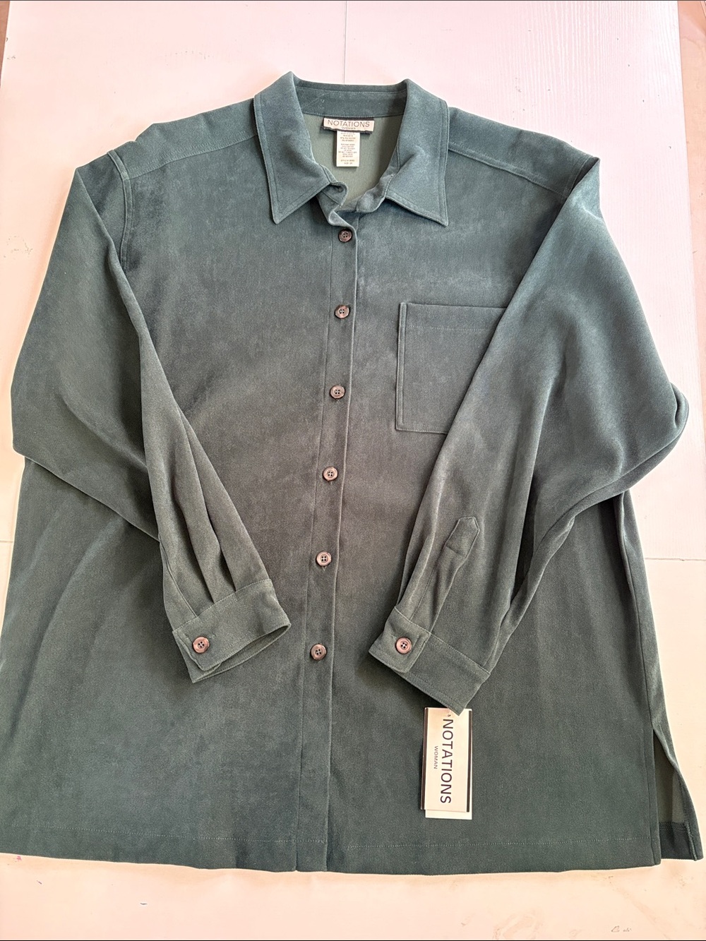 Notations Relaxed Long Sleeve Collared Button-Up in Forest Green